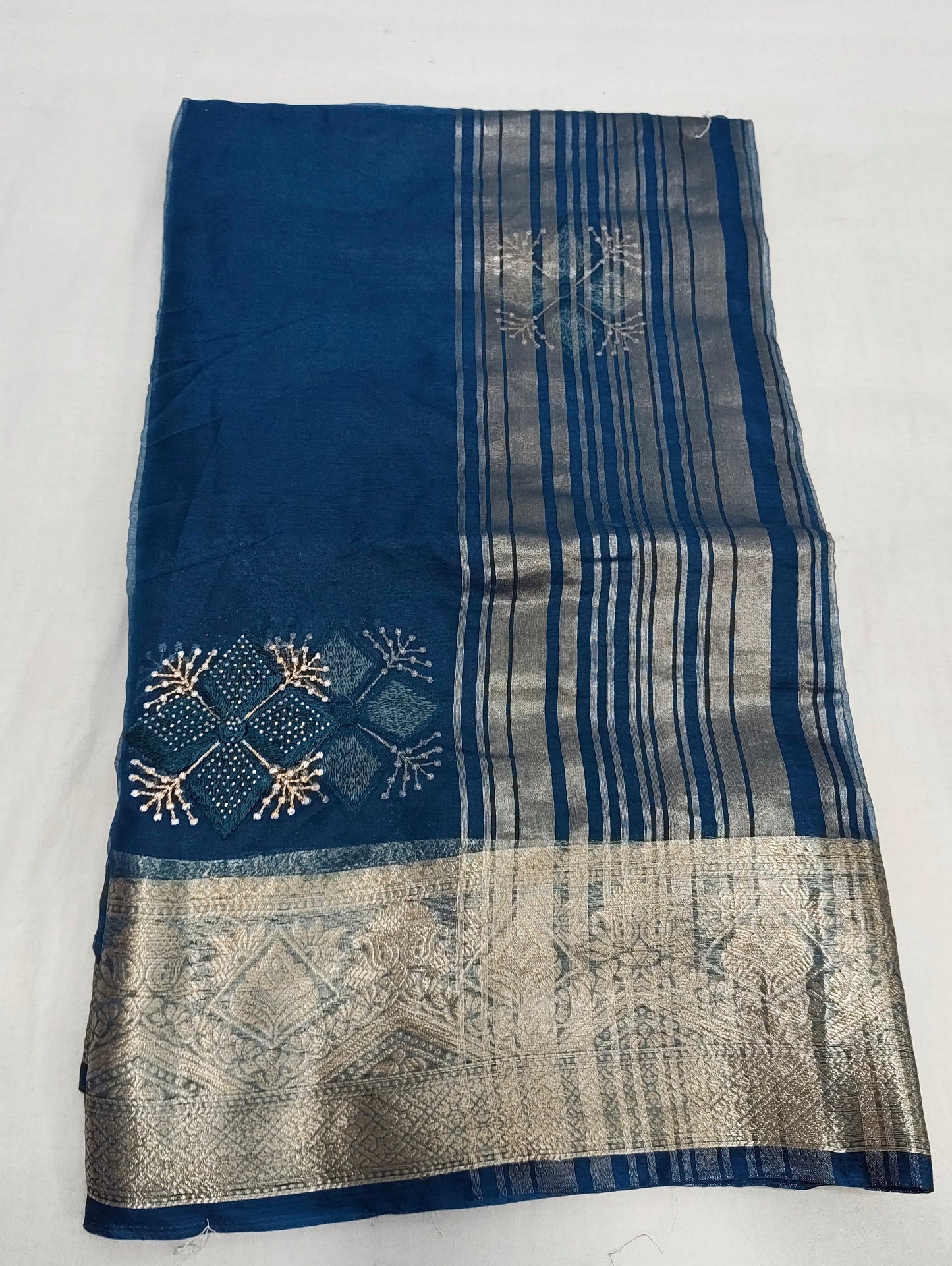 Organza Rich Pallu Embroidery & Siroski Work Saree OP701